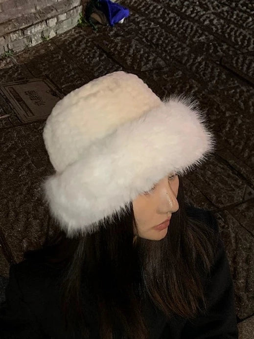 LaPose Fashion - Bryer Faux Fur Bucket Hat - Accesories, Hats, Plush Hats, Winter Edit