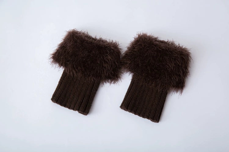 LaPose Fashion - Diana Fur Leg Warmer - Accesories, Leg Warmers, Socks, Winter Edit