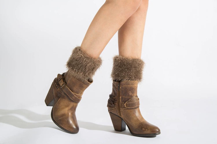 LaPose Fashion - Diana Fur Leg Warmer - Accesories, Leg Warmers, Socks, Winter Edit