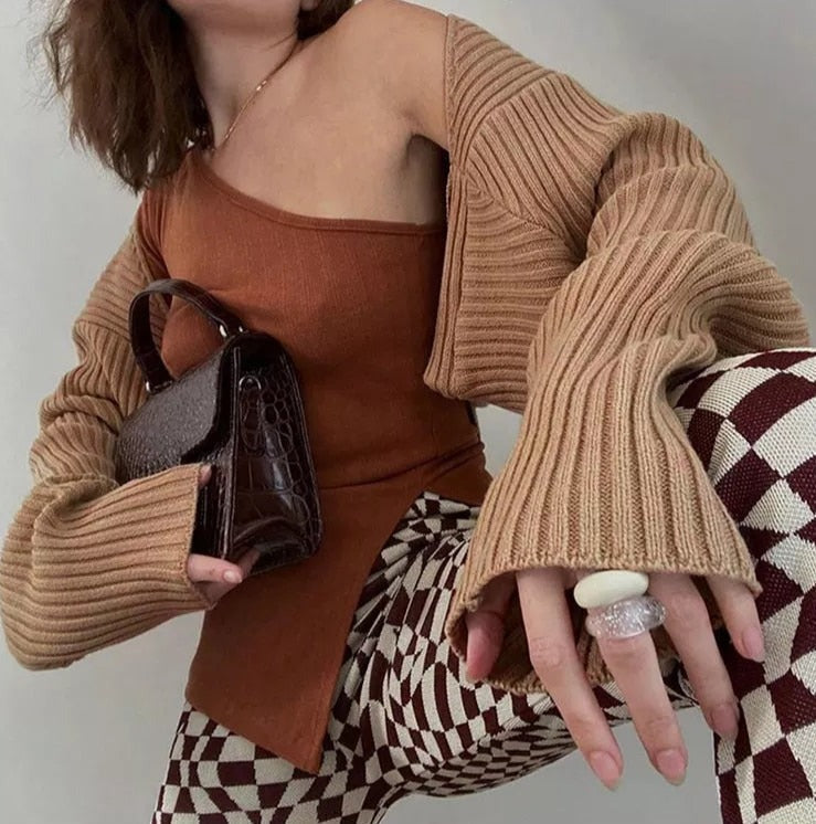 LaPose Fashion - Giosetta Knit Cardigan - Clean Girl, Clothing, Crop Tops, Fall-Winter 23, Knitted Tops, Long Sleeve Tops, Tops, Winter Clothe